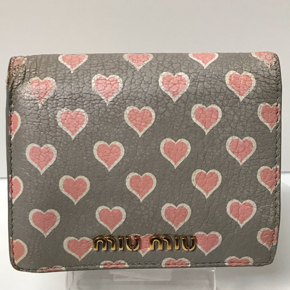 MIU MIU Heart Leather Bifold Compact Wallet 😍 - Picture 17 of 17